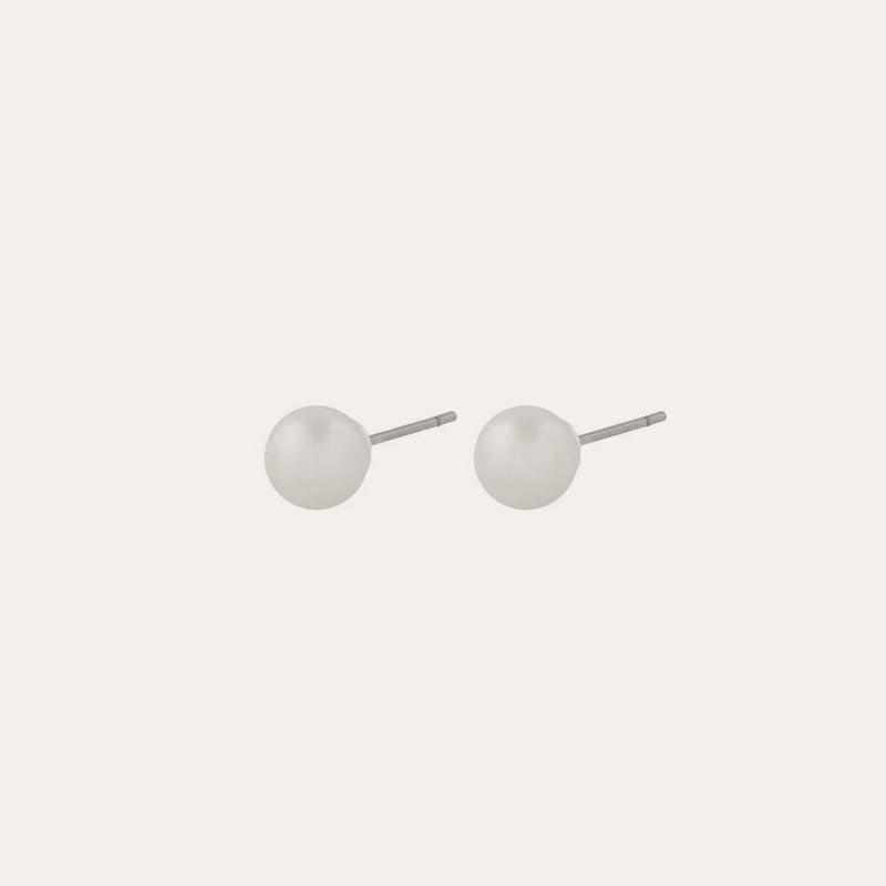 Jackie pearl earring 4mm