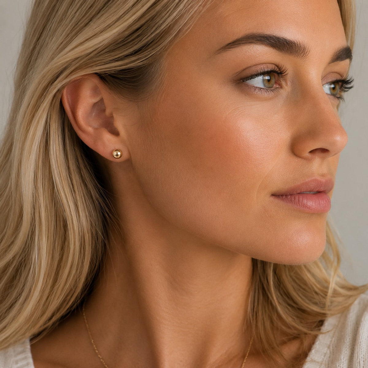 Rain small ear 6mm Guld