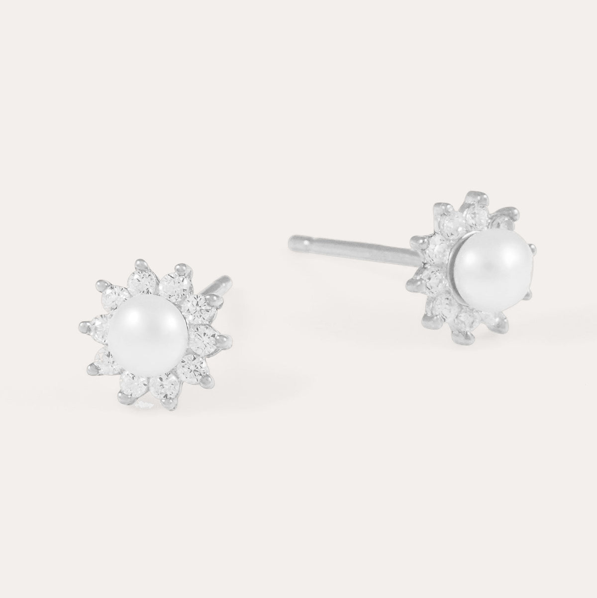 Night pearl crystal earring