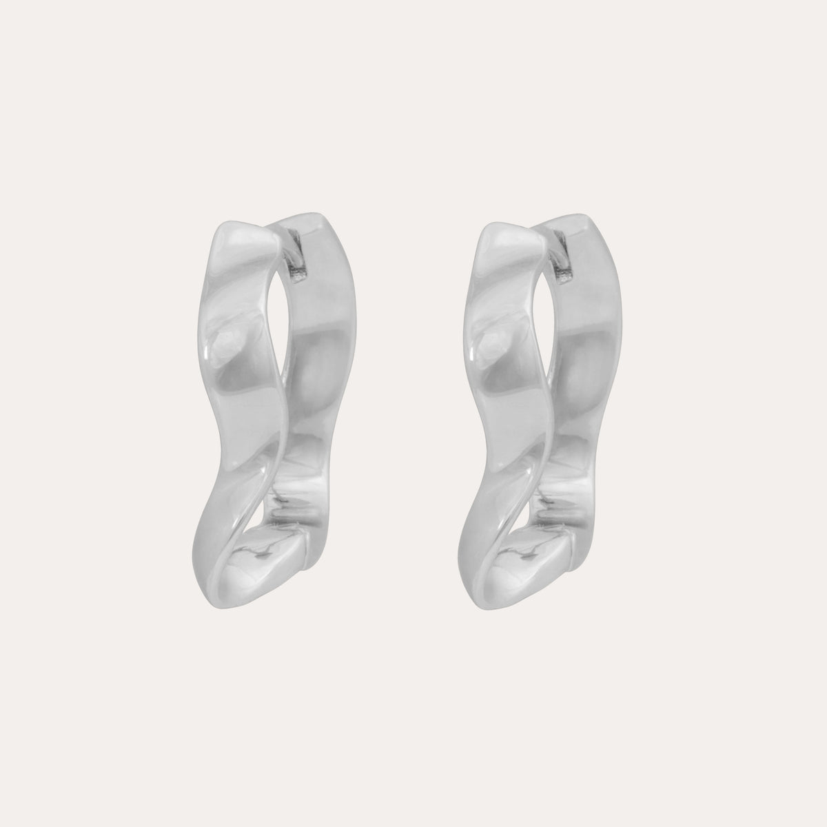 Kitty small earring Silver